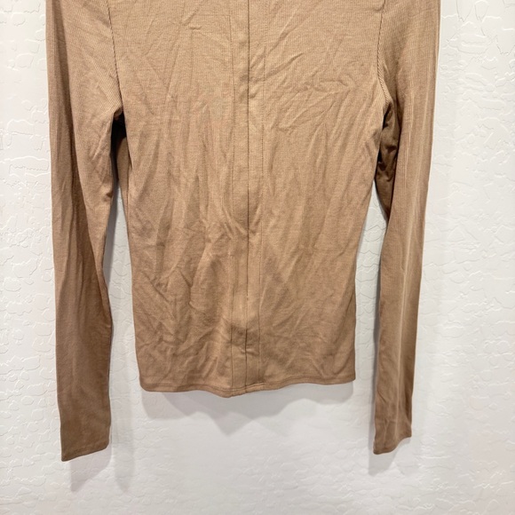NWT Joah Brown Tan Long Sleeve Top Womens M/L Ribbed Knit Zippered Front - Picture 3 of 7
